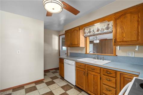 1350 Missouri Avenue Lorain OH 44052