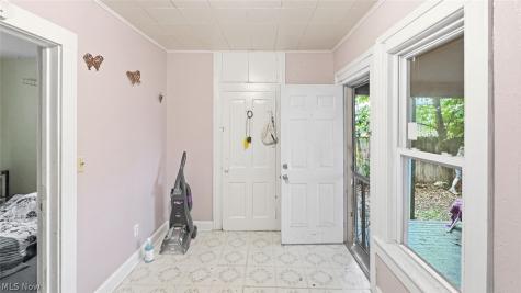 820 Parkview Street NE Massillon OH 44646