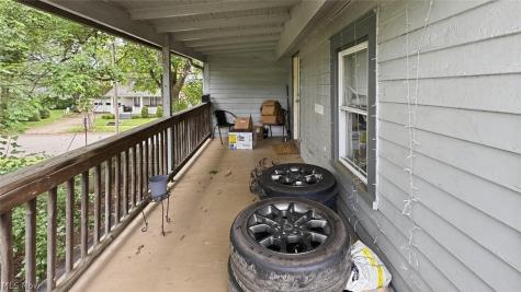 820 Parkview Street NE Massillon OH 44646