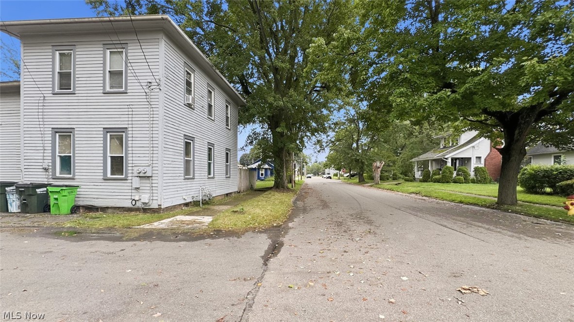 820 Parkview Street NE Massillon OH 44646