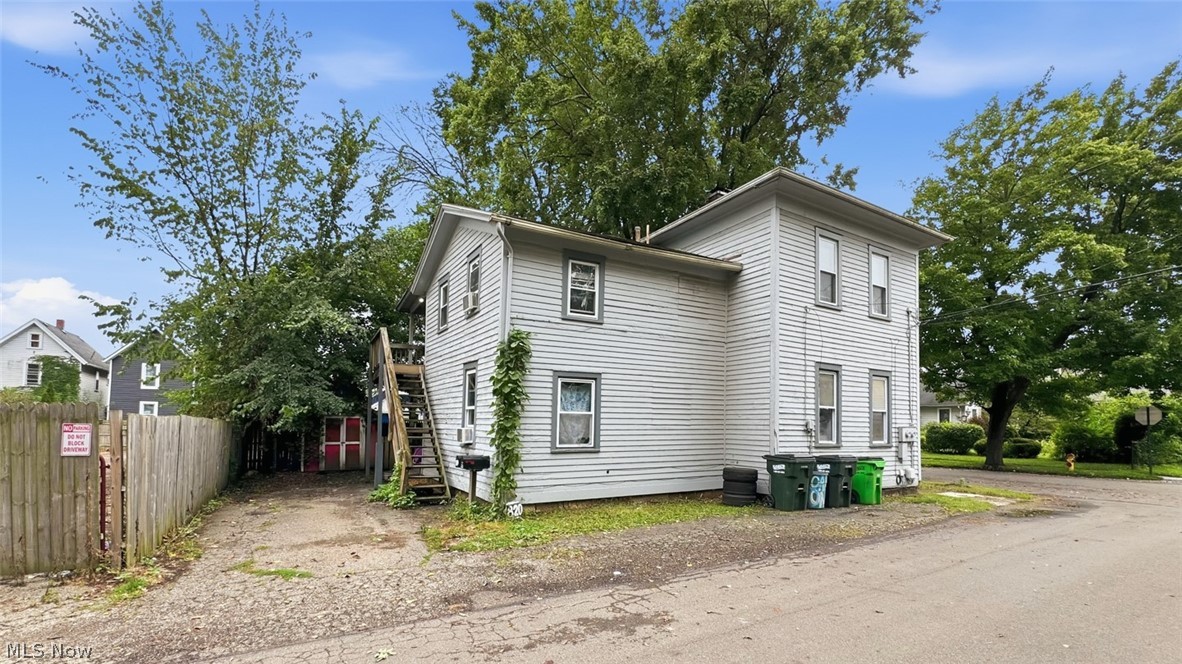 820 Parkview Street NE Massillon OH 44646