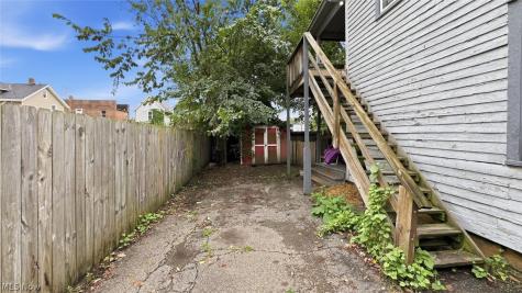 820 Parkview Street NE Massillon OH 44646