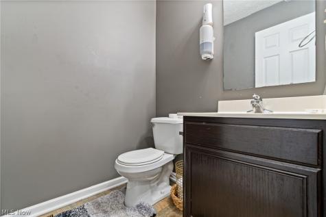 2693 Superior Drive Uniontown OH 44685