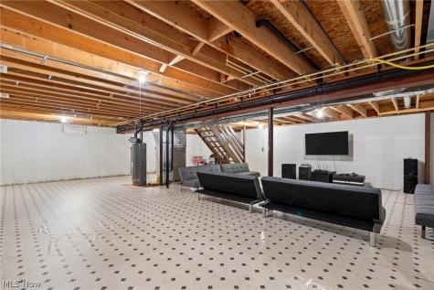 2693 Superior Drive Uniontown OH 44685