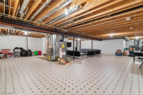 2693 Superior Drive Uniontown OH 44685