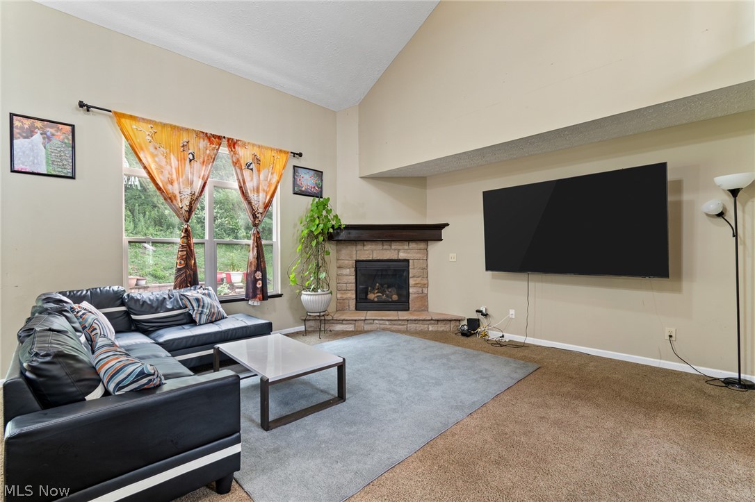2693 Superior Drive Uniontown OH 44685