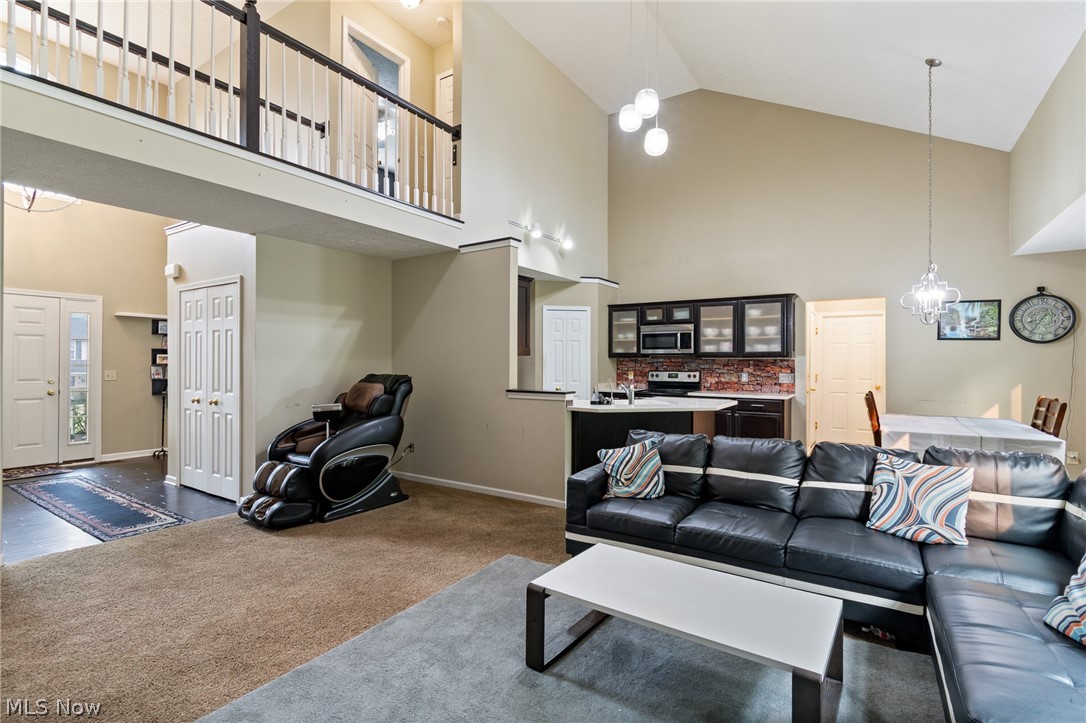 2693 Superior Drive Uniontown OH 44685