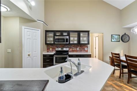 2693 Superior Drive Uniontown OH 44685