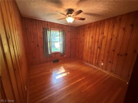 5889 Kellar Road Akron OH 44319