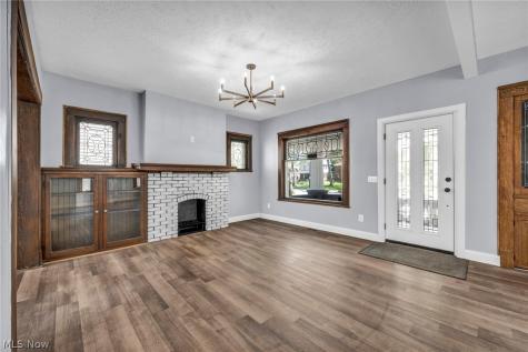 2172 West Boulevard Cleveland OH 44102