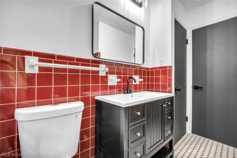 421 E 255th Euclid OH 44132
