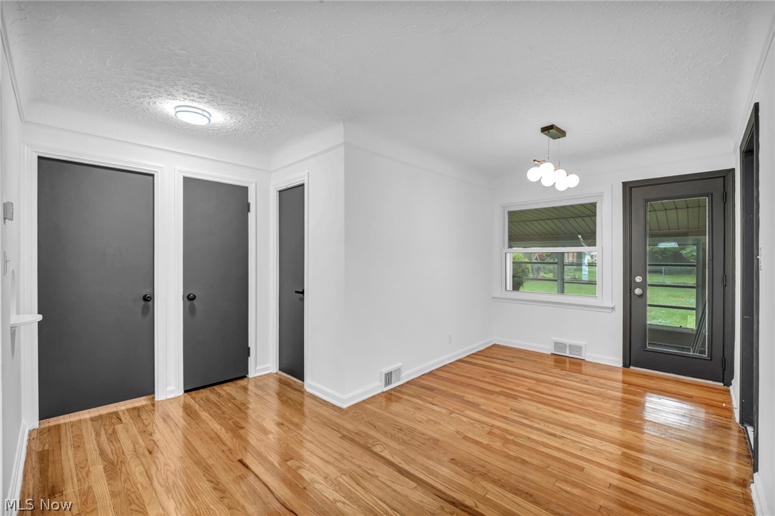421 E 255th Euclid OH 44132