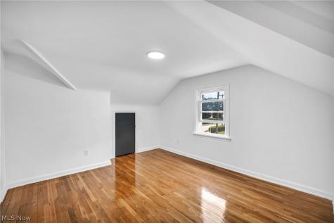 421 E 255th Euclid OH 44132