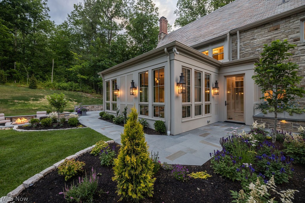 8061 Chagrin Road Chagrin Falls OH 44023