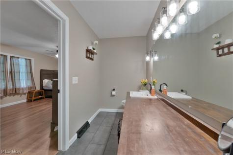14700 Bandy Road Alliance OH 44601