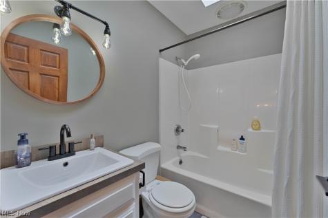 14700 Bandy Road Alliance OH 44601