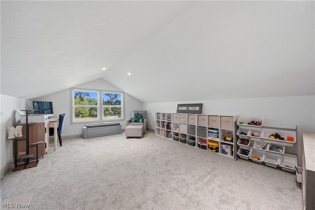8201 Kellydale Street NW Massillon OH 44646