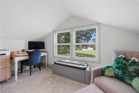 8201 Kellydale Street NW Massillon OH 44646