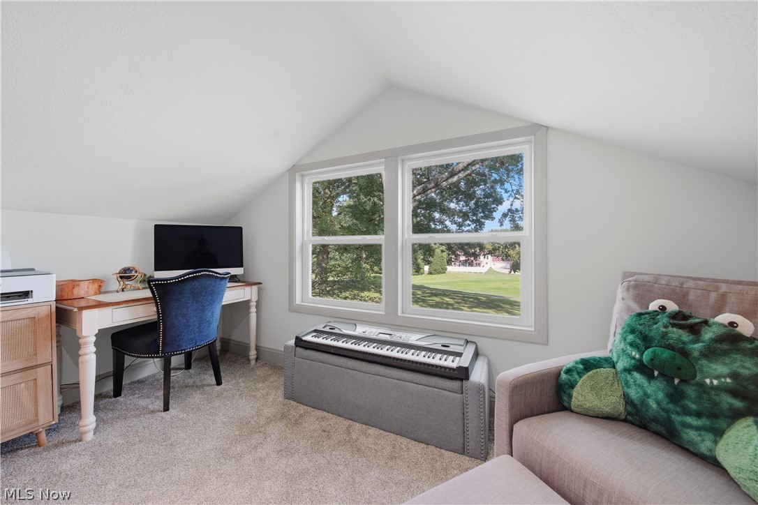 8201 Kellydale Street NW Massillon OH 44646