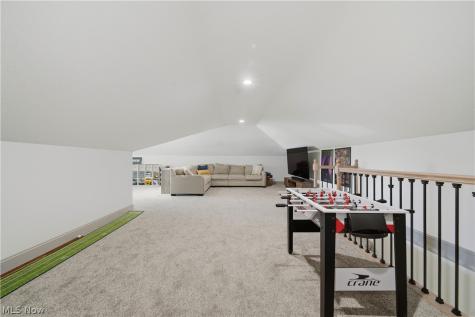 8201 Kellydale Street NW Massillon OH 44646