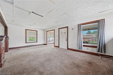 1304 W Waterloo Road Akron OH 44314