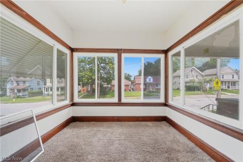 1304 W Waterloo Road Akron OH 44314