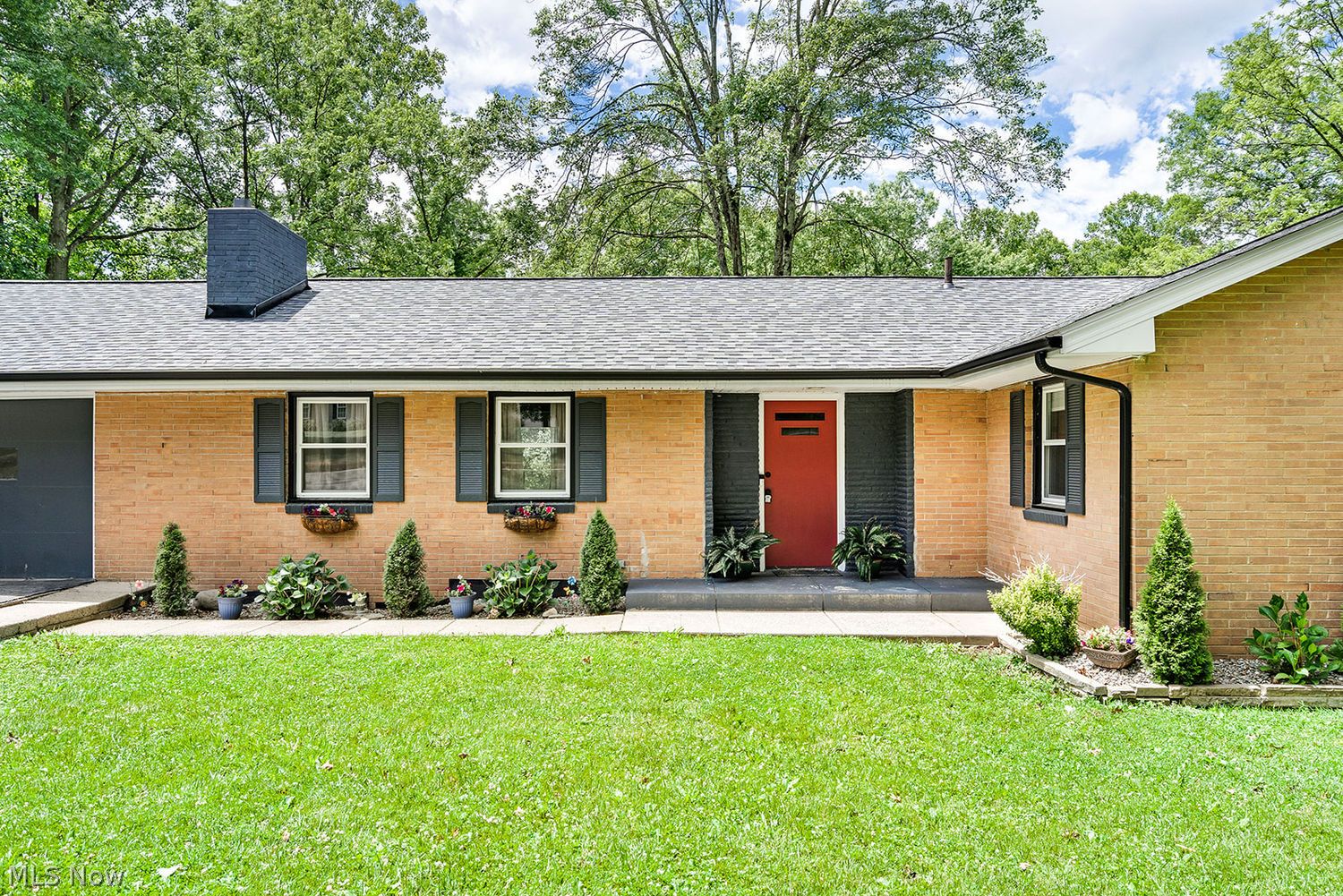 4870 Logan Way Hubbard OH 44425
