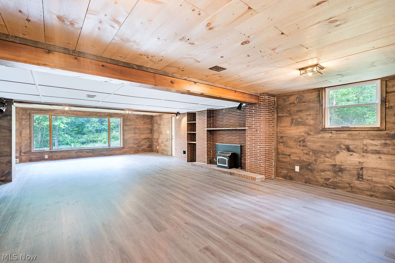 4870 Logan Way Hubbard OH 44425