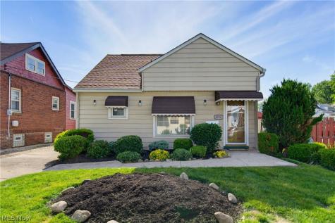 4526 W 172nd Cleveland OH 44135