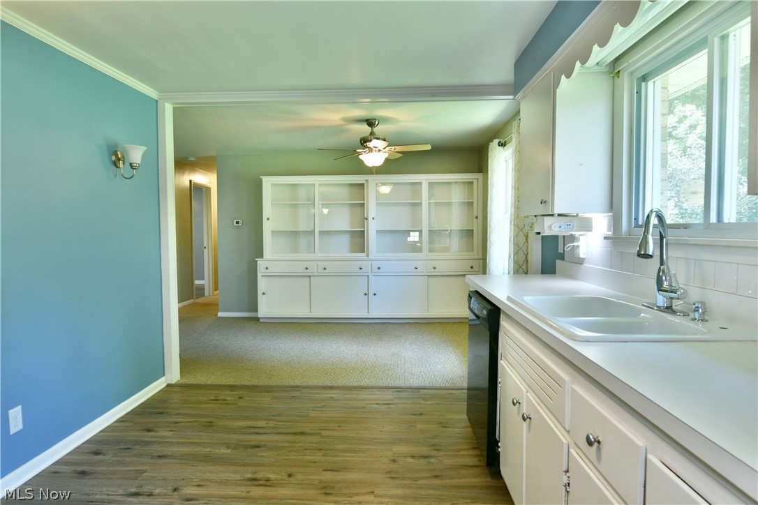 2141 North Road NE Warren OH 44483