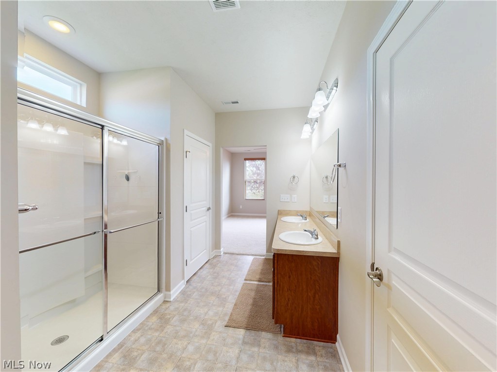 7986 Heatherglen Drive Mentor OH 44060