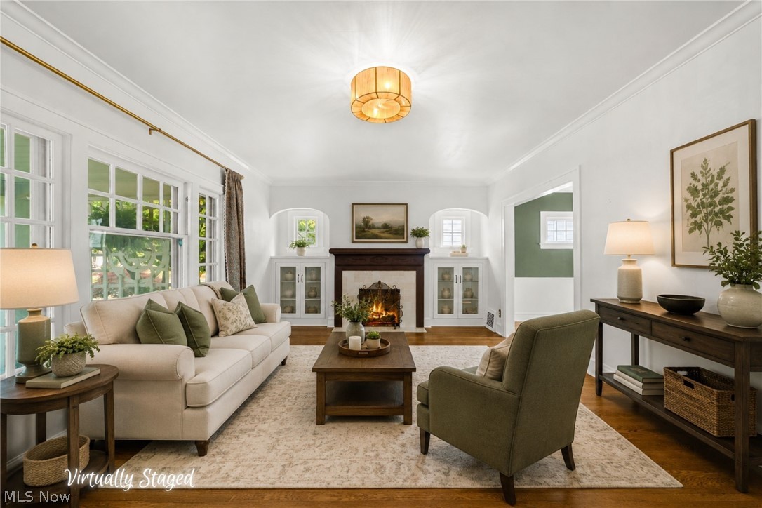 1281 Chase Avenue Lakewood OH 44107