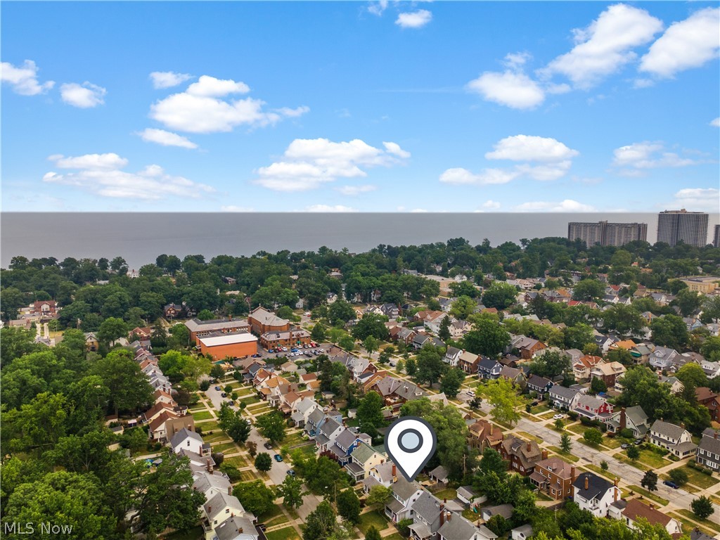 1281 Chase Avenue Lakewood OH 44107
