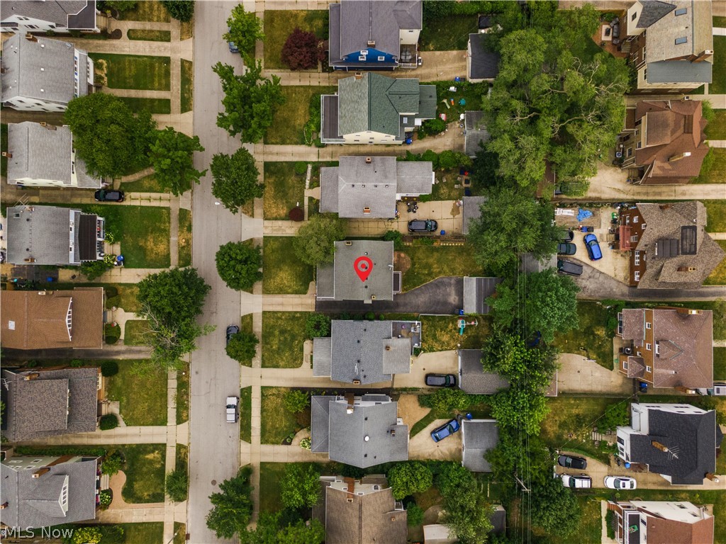1281 Chase Avenue Lakewood OH 44107