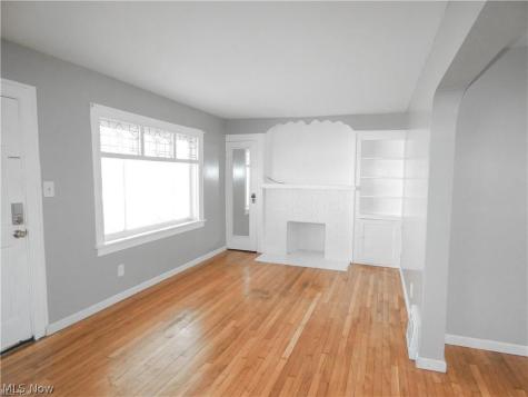 3922 Grosvenor Road South Euclid OH 44118