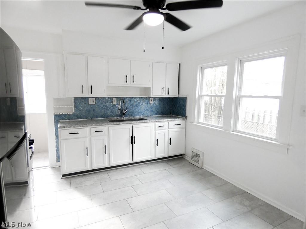 3922 Grosvenor Road South Euclid OH 44118