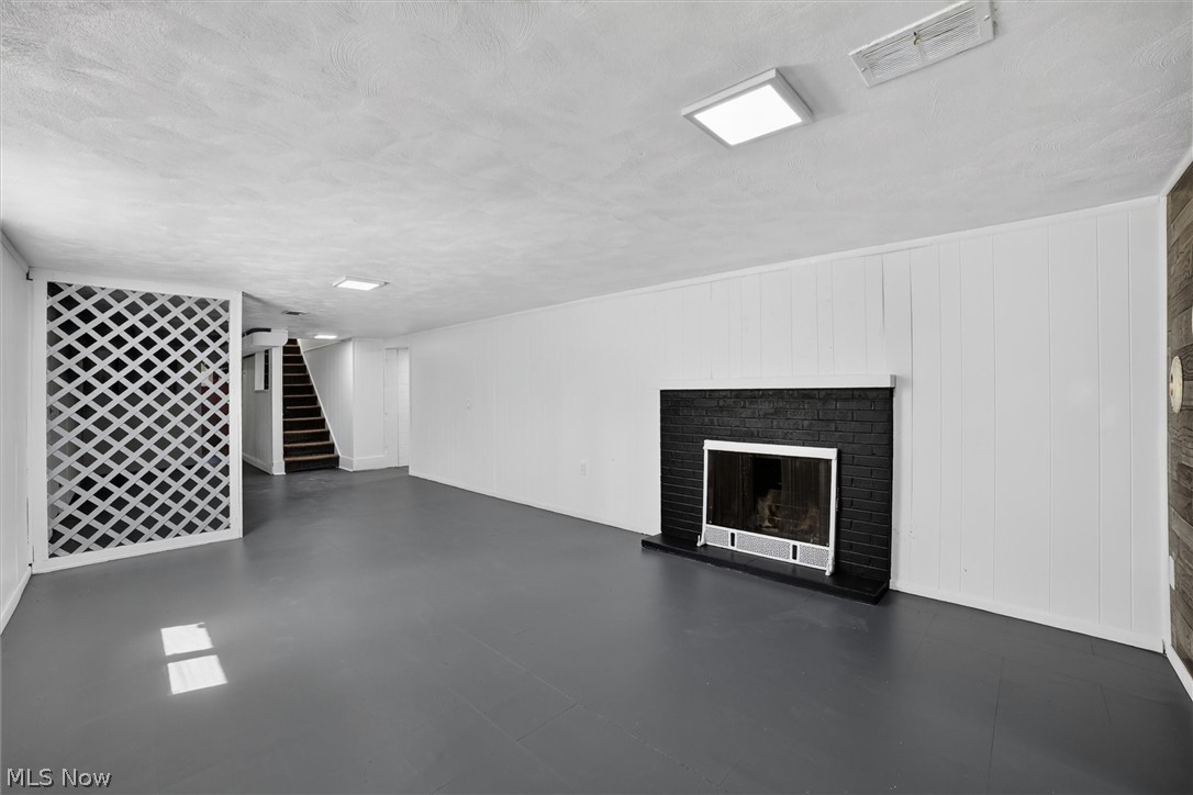 7819 Ridge Road Parma OH 44129
