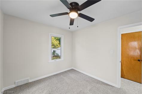 3543 W 146th Street Cleveland OH 44111