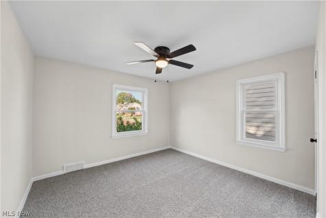 3543 W 146th Street Cleveland OH 44111