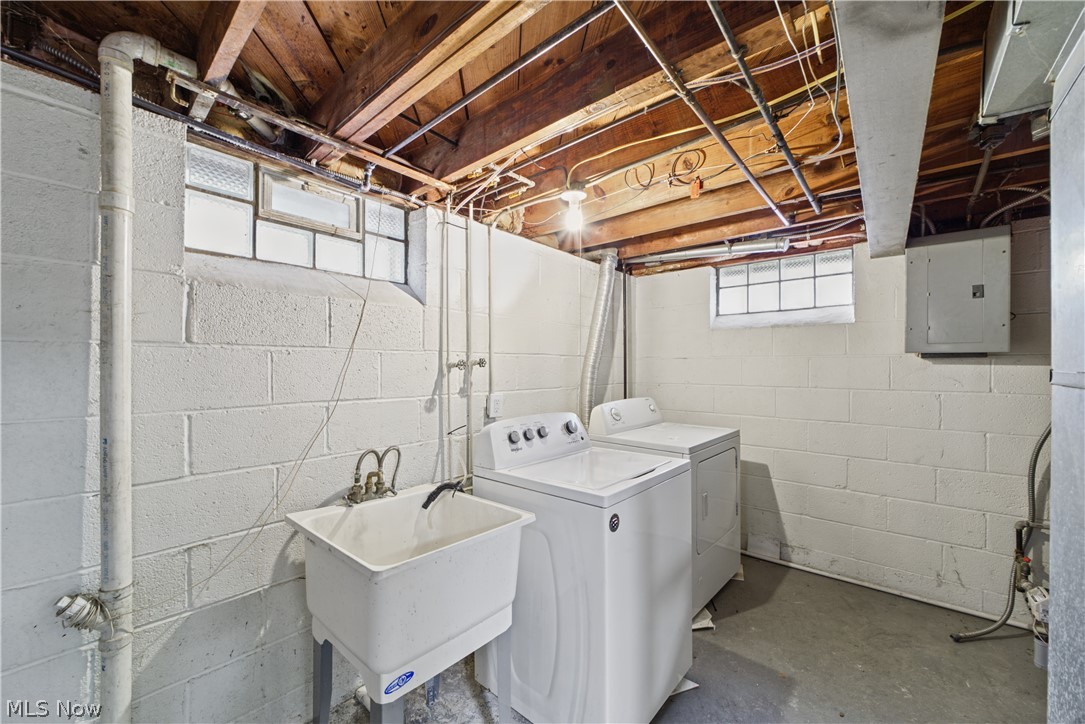 3543 W 146th Street Cleveland OH 44111