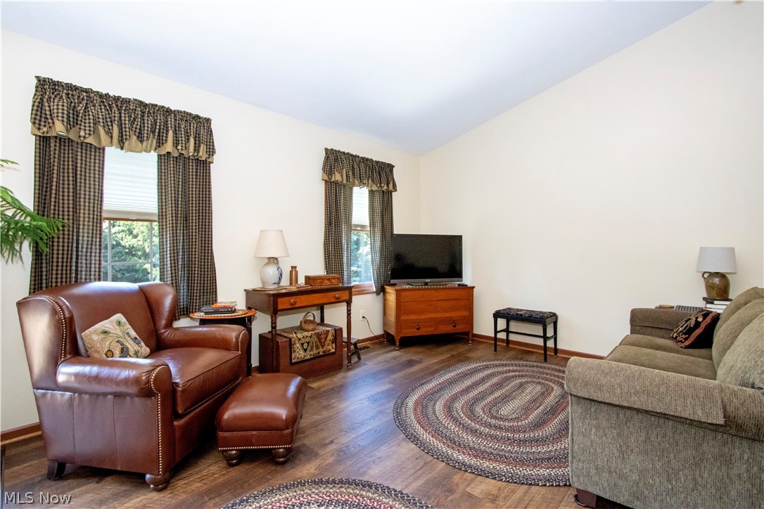 848 Hemlock Trail Orrville OH 44667