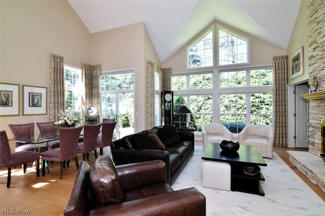 420 E Glengary Circle Highland Heights OH 44143