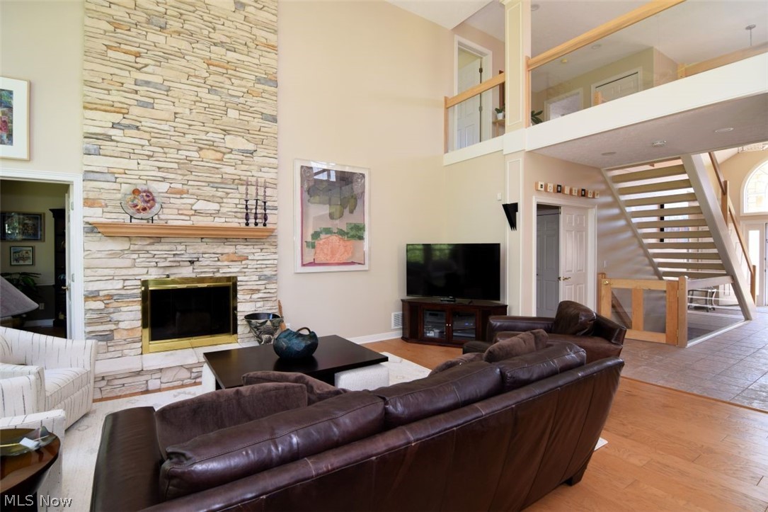 420 E Glengary Circle Highland Heights OH 44143