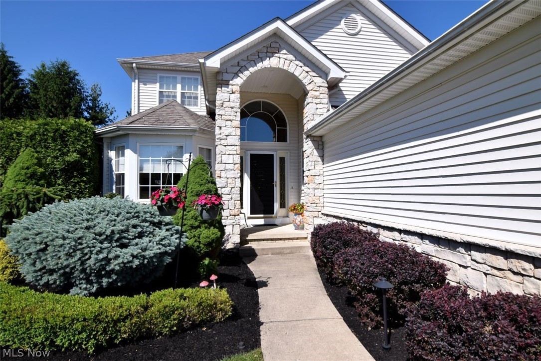 420 E Glengary Circle Highland Heights OH 44143