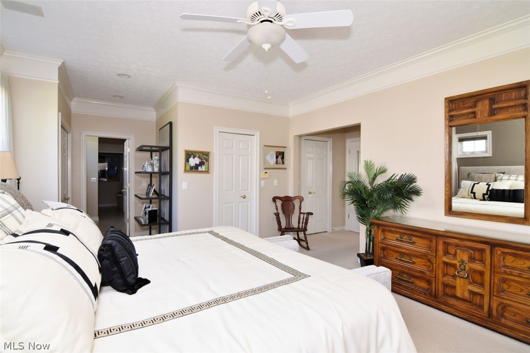 420 E Glengary Circle Highland Heights OH 44143