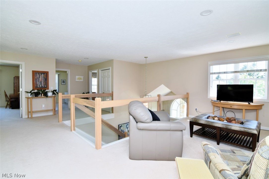 420 E Glengary Circle Highland Heights OH 44143