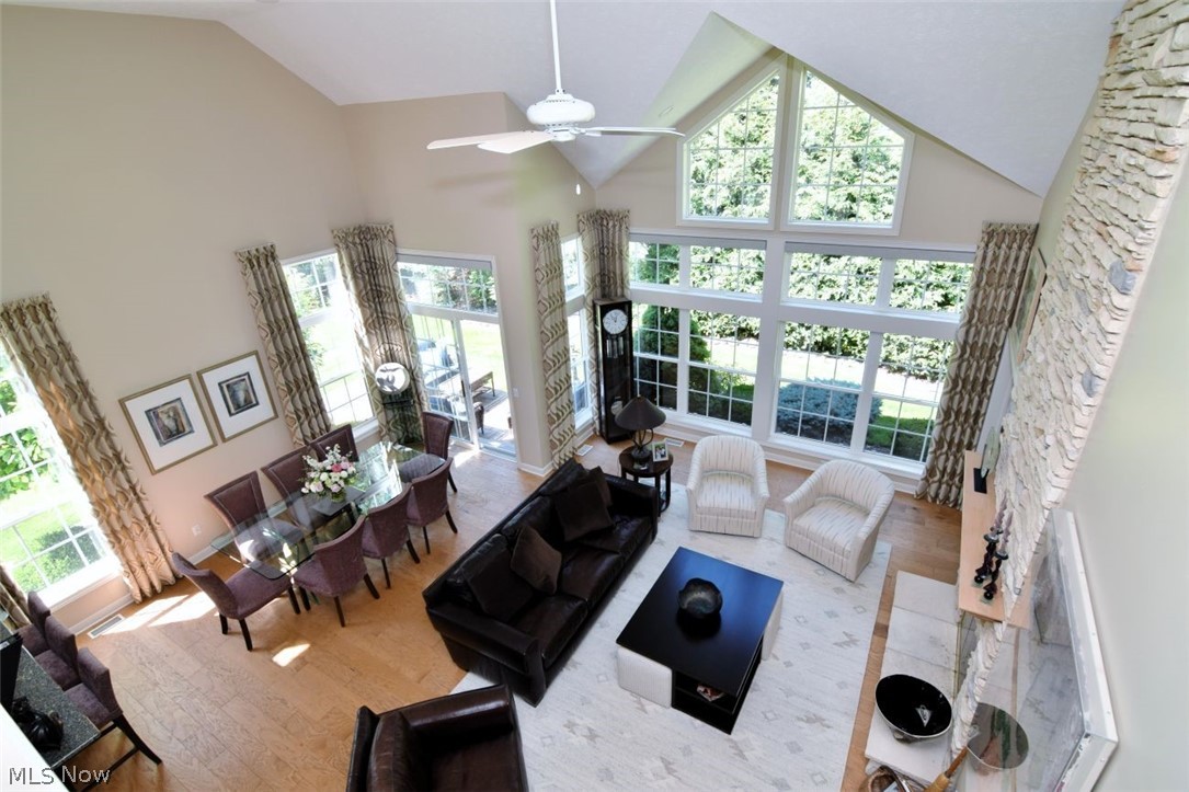420 E Glengary Circle Highland Heights OH 44143
