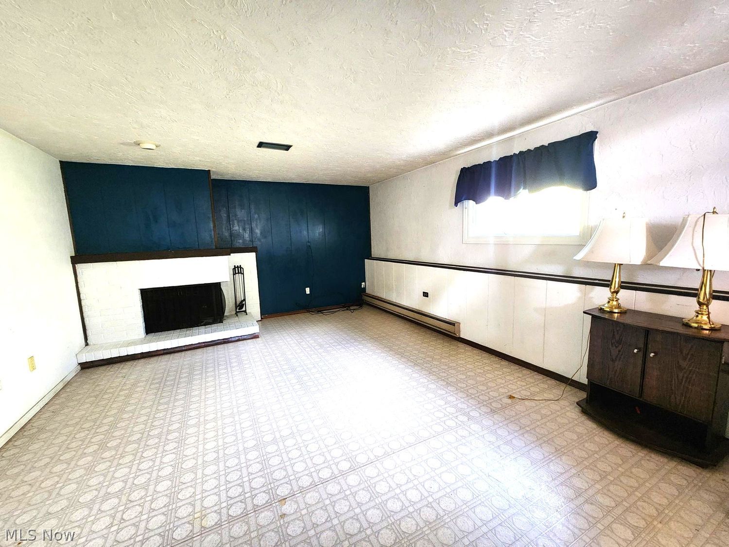 1707 N Nantucket Drive Lorain OH 44053