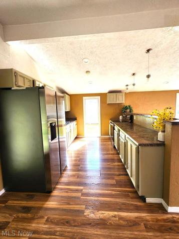 1707 N Nantucket Drive Lorain OH 44053