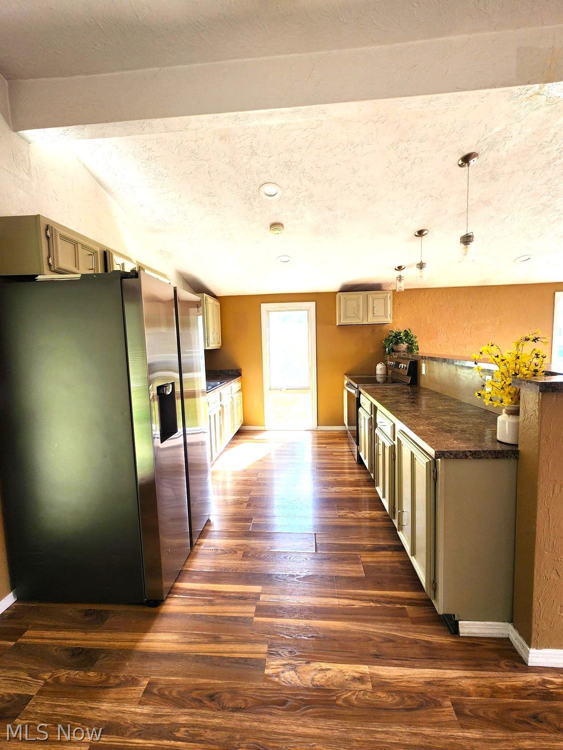 1707 N Nantucket Drive Lorain OH 44053
